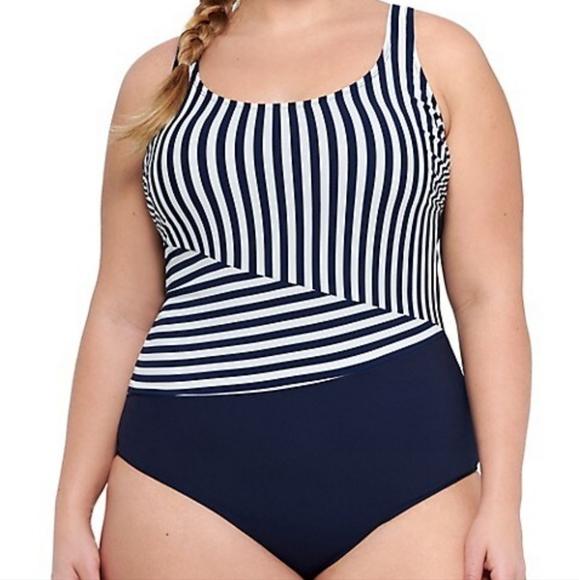 Beach CouturePlus Contrast Stripes One-Piece Swimsuit  white and navy - Picture 4 of 5